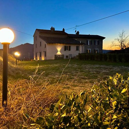 Oltrella Country House Ponte Nizza Екстериор снимка