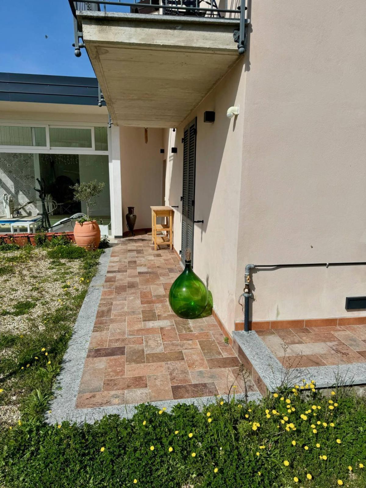 Oltrella Country House Ponte Nizza Екстериор снимка