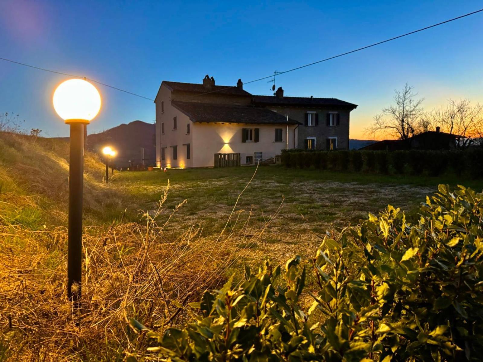 Oltrella Country House Ponte Nizza Екстериор снимка